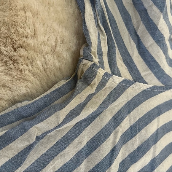 Button up shirts to go - Picture 8 of 8